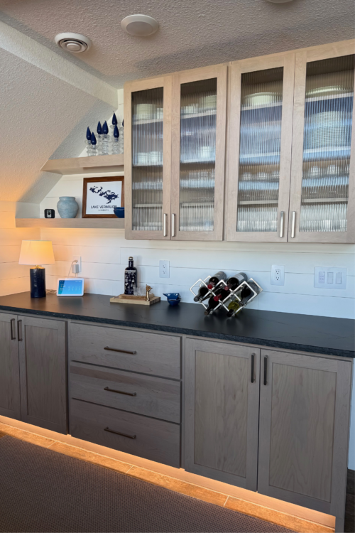 Home page Lake Home Bar Featured